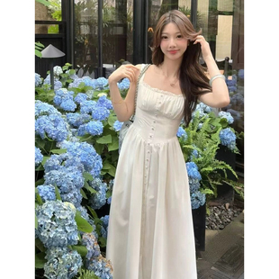 白色吊带连衣裙女夏季 初恋绝美海边度假风长裙 2024新款 超好看法式