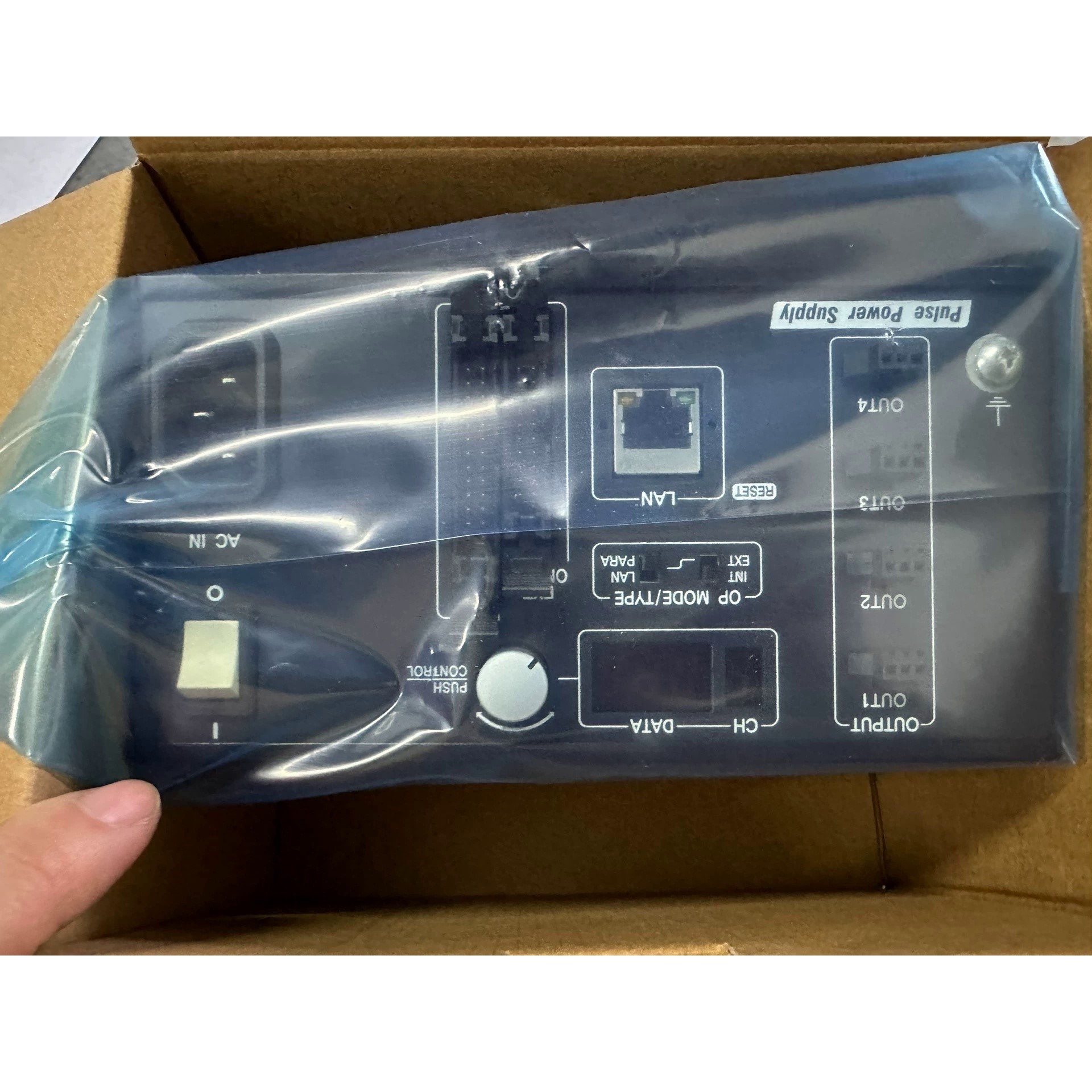 全新KKIMAC 电源IDGB-30M4-24-TP/PI拍前议价