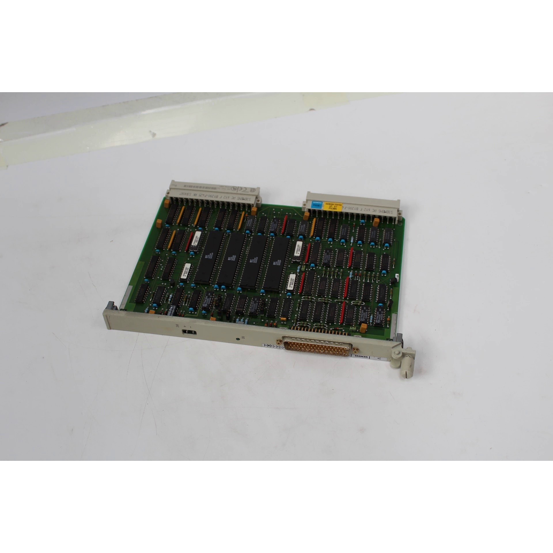 6ES5324-3UR11德国SIEMENS西门子主板拍前议价