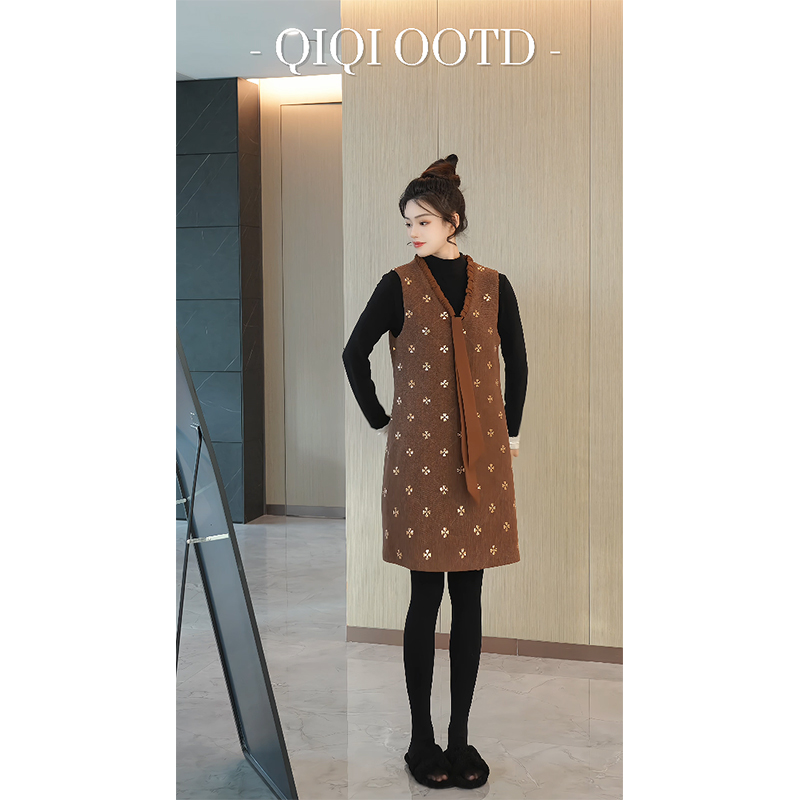 柒院家大码女系带V领咖色连衣裙