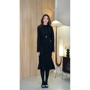 宽松显瘦气质长裙 加厚半高领烫钻连衣裙2025秋冬款 柒院家大码 女装