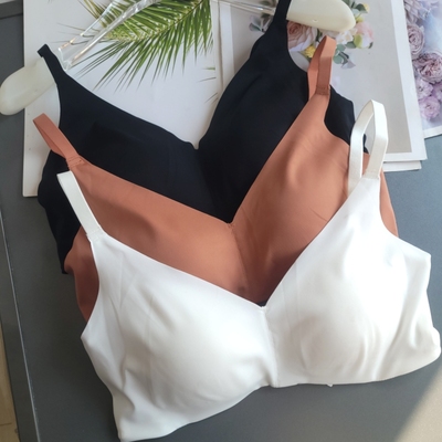 丽维N2029乳胶聚拢文胸小胸显大收副乳防下垂无钢圈胸罩无痕内衣