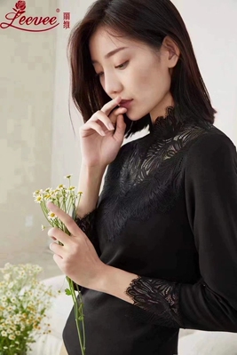 丽维X3095X1197蕾丝网纱拼接保暖上衣薄款打底衫2024秋冬新款