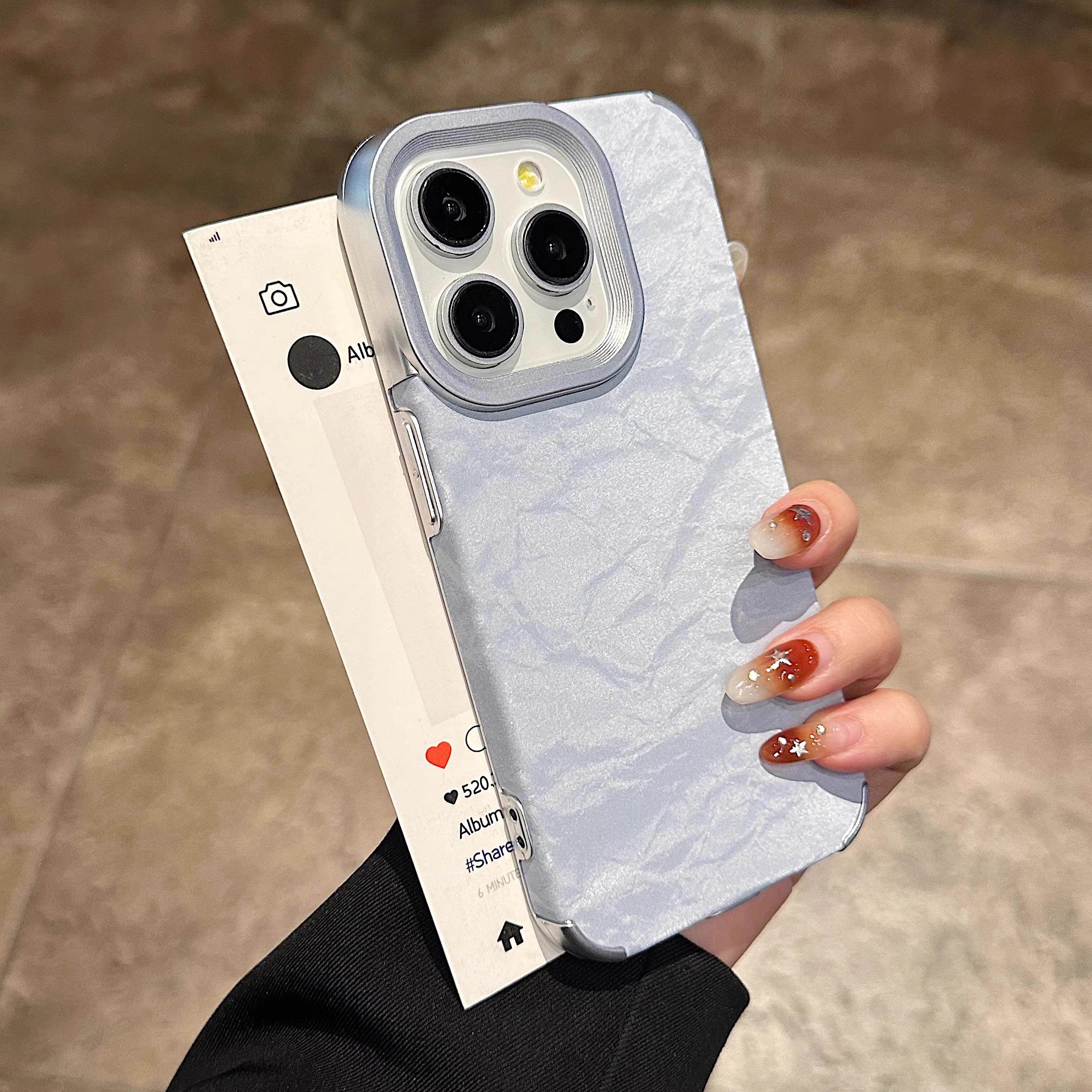 秋冬爆款绒布雪山纹适用iPhone16pro手机壳17苹果15ProMax新款11高级感12防指纹14男女15plus情侣网红防摔套