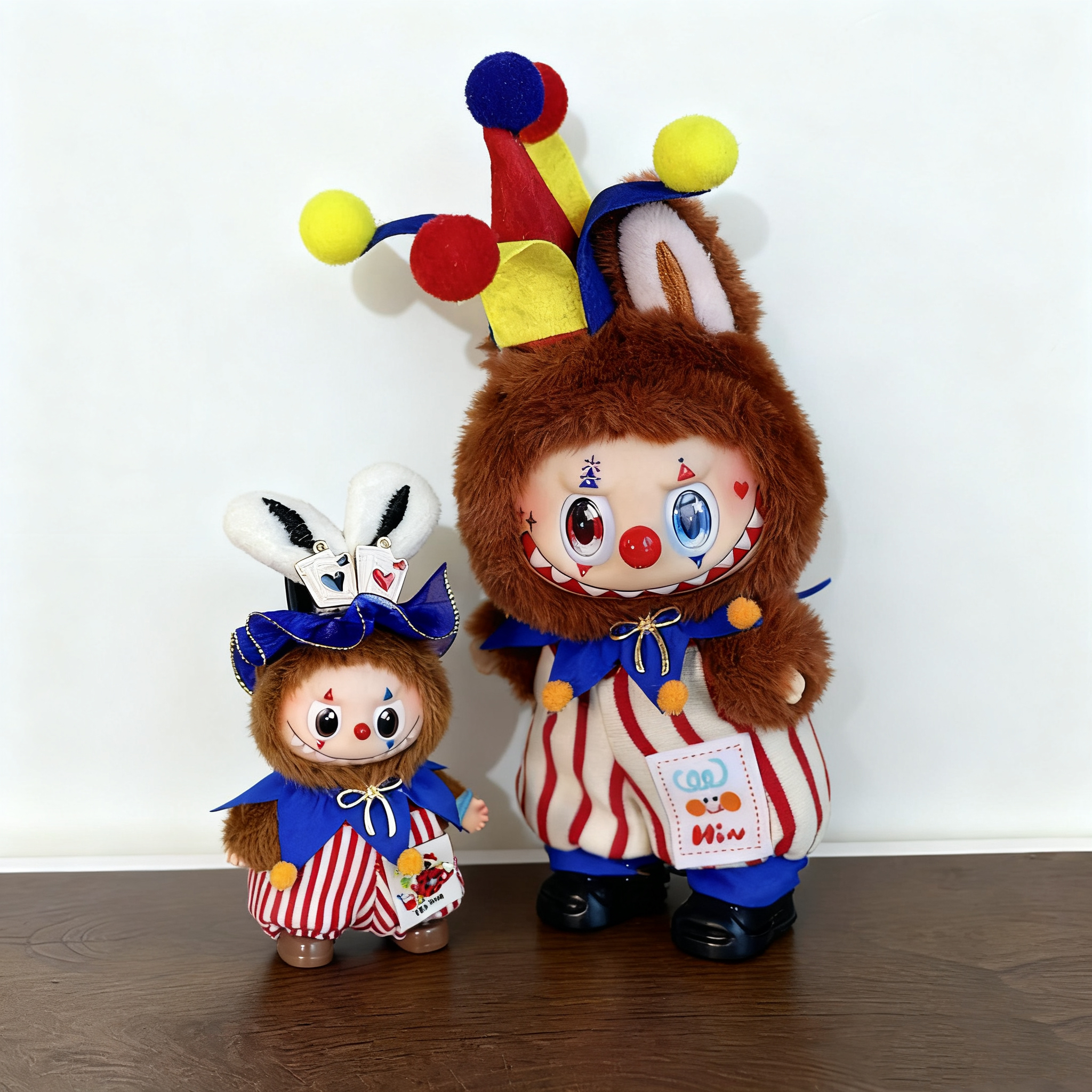 适用4.0拉布布10cm迷你版四代娃衣小丑套装毛绒衣服labubu套装