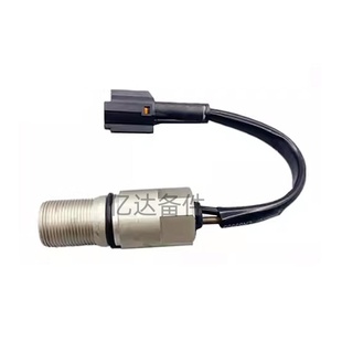 适用于徐工XE215C 6BG1转速感应器