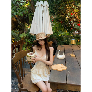 Thas9i九亿 微透视网纱肌理感连衣裙女纯欲性感V领荷叶边吊带裙