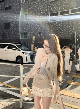 Thas9i九亿 满分心动 缎面荡领系带衬衫腰头拼接弹力亮片半裙套装