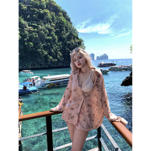 Thas9i九亿 凯蒂画家 复古印花KT猫绑带衬衫春季宽松显瘦休闲外套