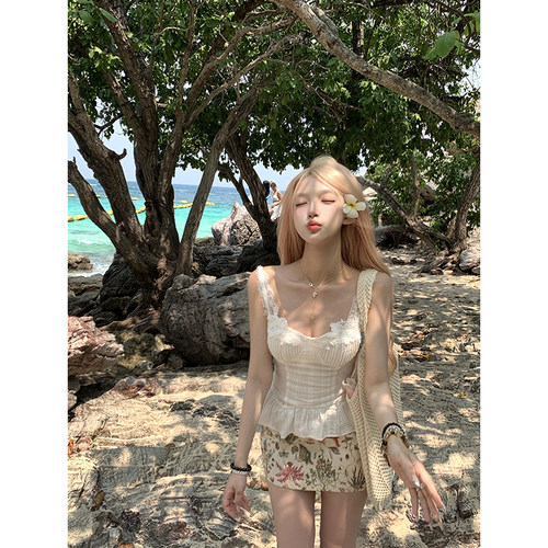 蕾丝吊带上衣女夏日法式白色背心