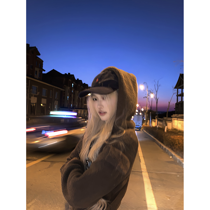 Thas9i九亿软糯保暖毛衣外套