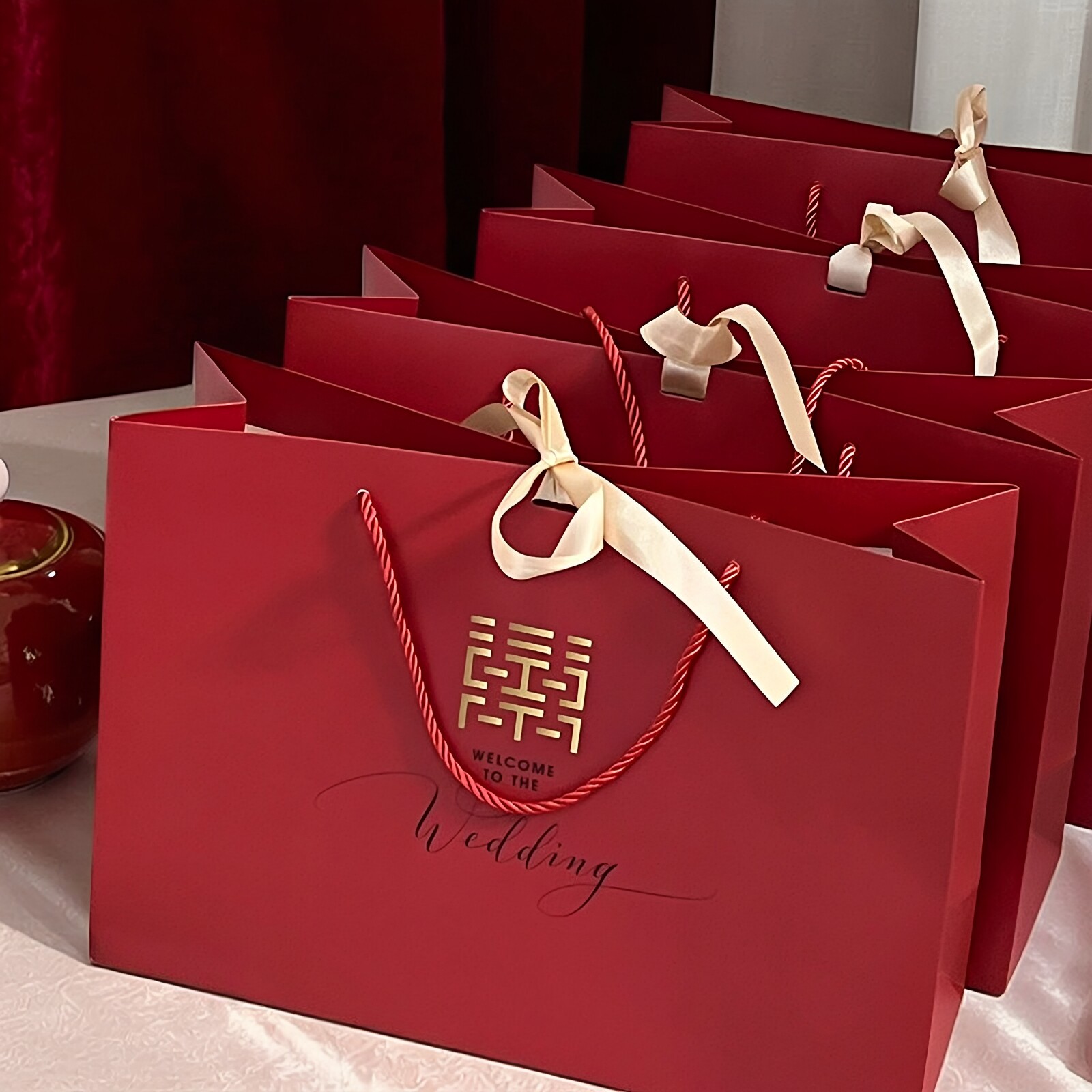 乔迁婚礼红色纸质手提喜糖袋