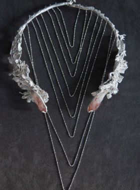 東黑三白/ 红影山中水 s930纯银原创设计感中式步摇女项圈chorker