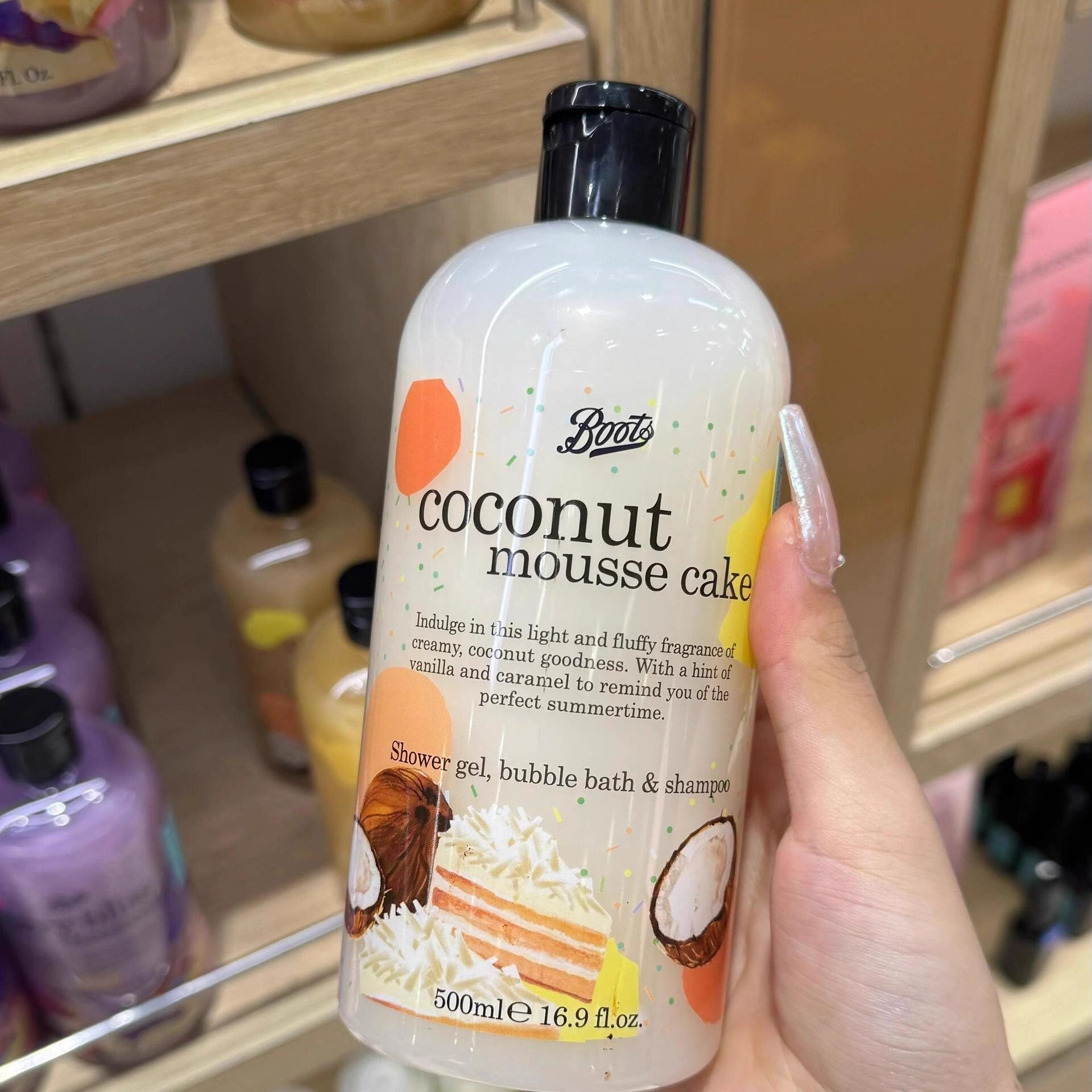 在途泰国沐浴露洗发水两用香甜椰奶慕斯饼干黄油草莓蜜桃500ml