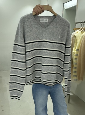 闪闪家 韩国东大门代购REPELLER春新学院风条纹V领针织衫