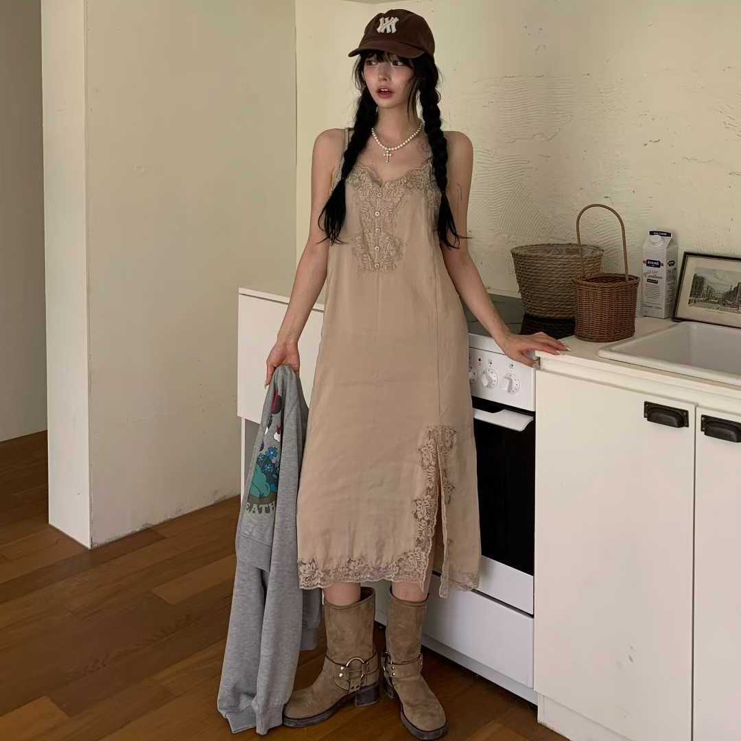 TARABYMOTION法式蕾丝吊带