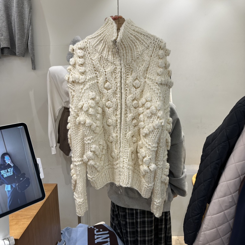 ASSEMBLY复古毛球球可爱拉链毛衣