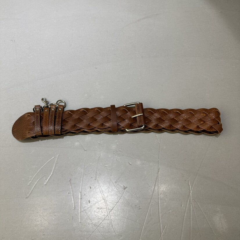 闪闪家 韩国东大门代购VAULT牛皮麻花编织复古腰带