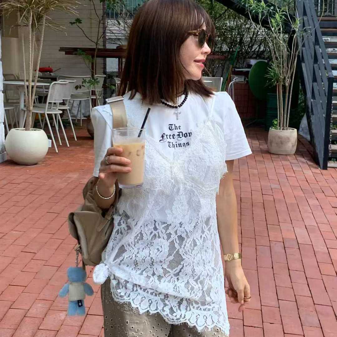 叠搭蕾丝镂空吊带连衣裙