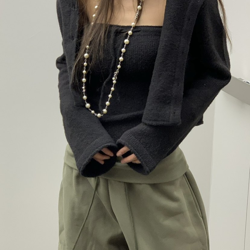 VIRKIN柔软弹力抹胸开衫性感套装