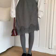 闪闪家 韩国东大门代购TARA BY MOTION蕾丝下摆气质半裙