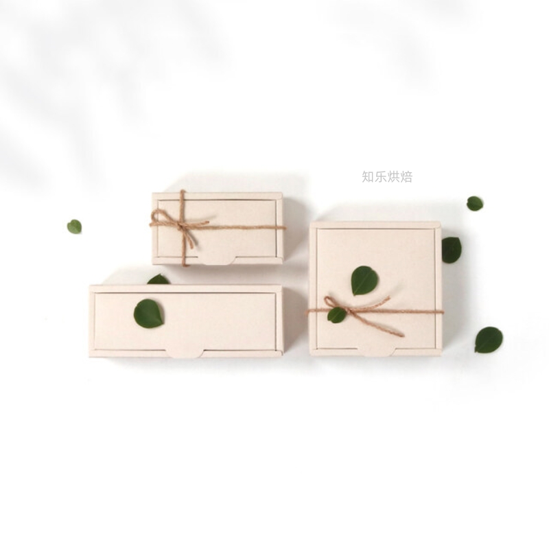 25个极简风巧克力蛋糕纸盒慕斯可露丽手工糖果饼干分格包装纸盒