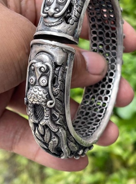 老银纯手工打造老银镂空掐丝工艺手镯少数民族老手工雕刻了双狮