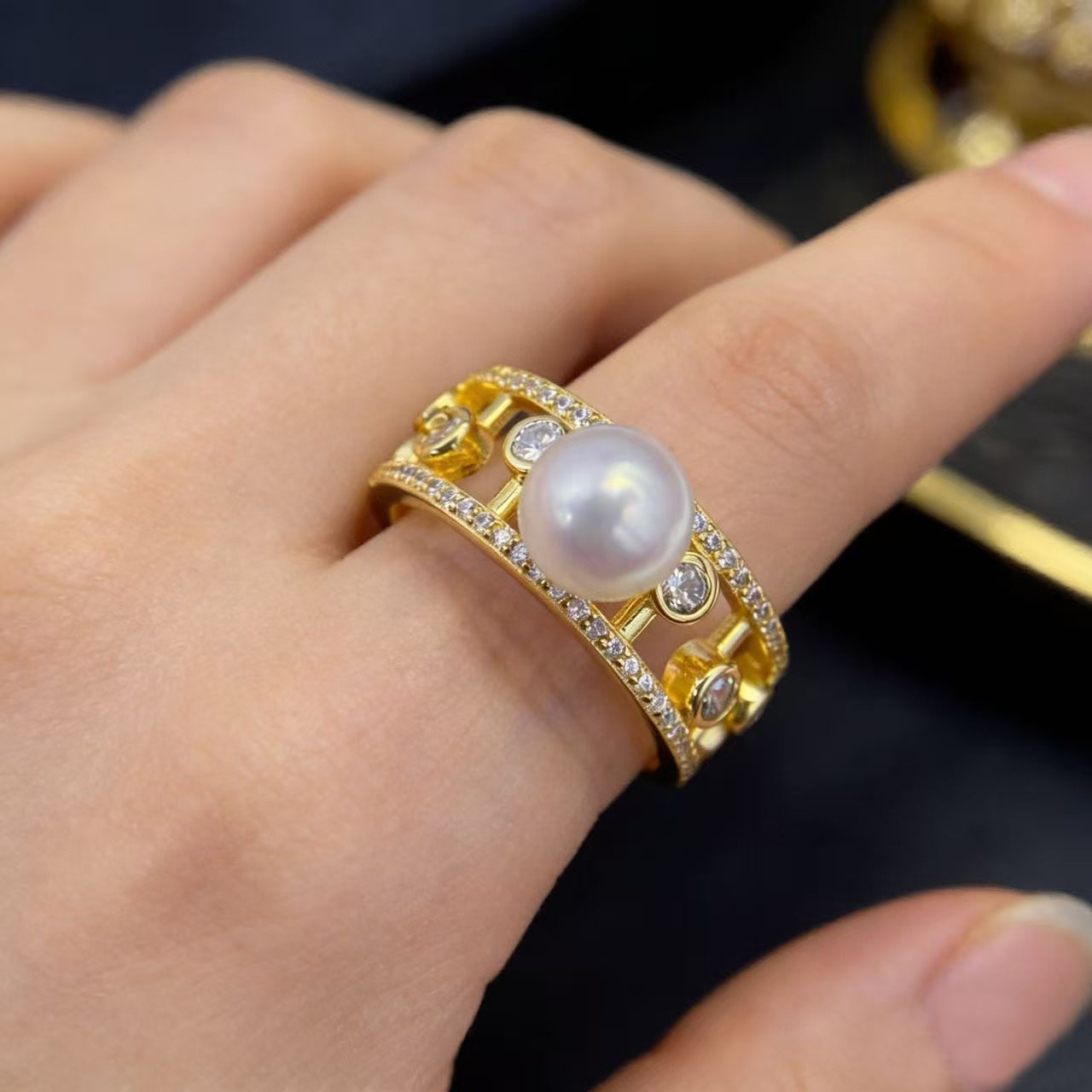 DIY珍珠小配件 S925纯银饰品 镂空金色银色戒指空托 配6-8mm圆珠