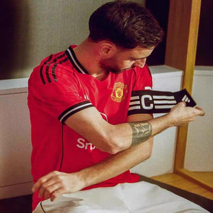 2526赛季 梅努齐尔克泽 曼联主场球衣加纳乔拉什福德8B费利马球员版