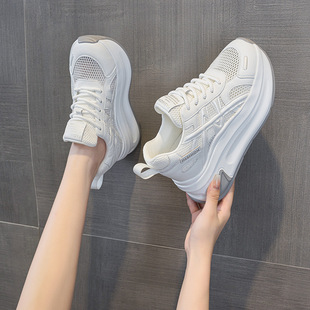 内增高女鞋小白鞋夏天小个子穿的鞋子显高透气网鞋白色休闲运动鞋