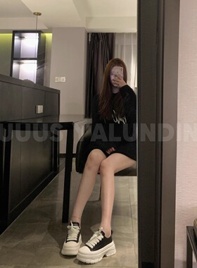 Uuuus【RO风】明星同款黑白奥利奥真皮休闲系带增高松糕小白鞋女