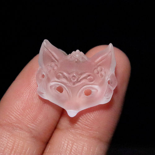 天然白水晶狐狸面具隔珠挂件