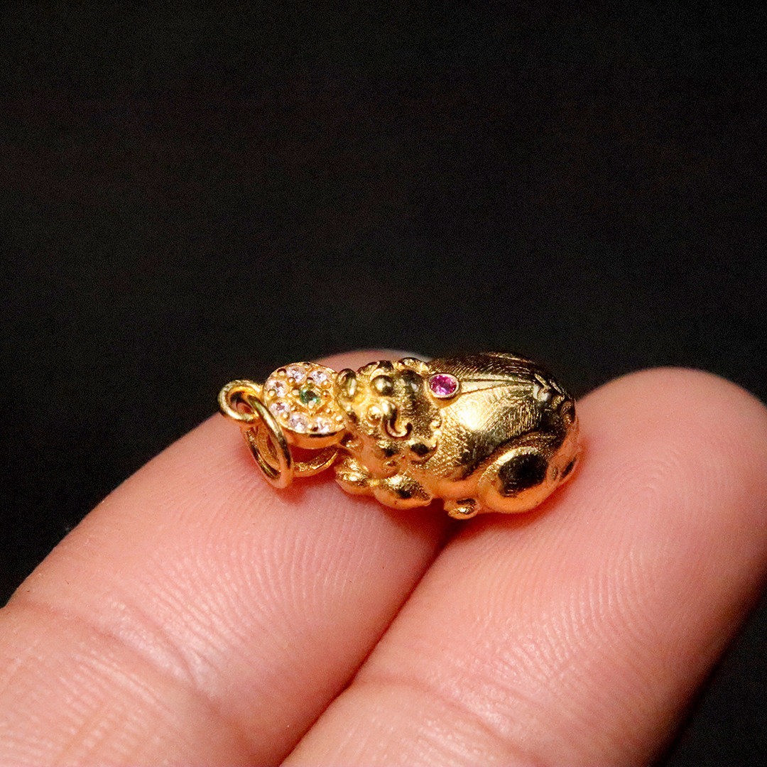 925银镀金镶钻貔貅转运隔珠