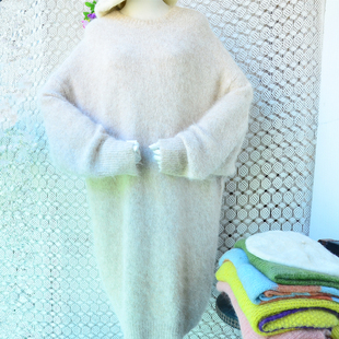 2026春秋长款连衣裙卡其色圆领chic马海毛宽松加厚套头毛衣女637