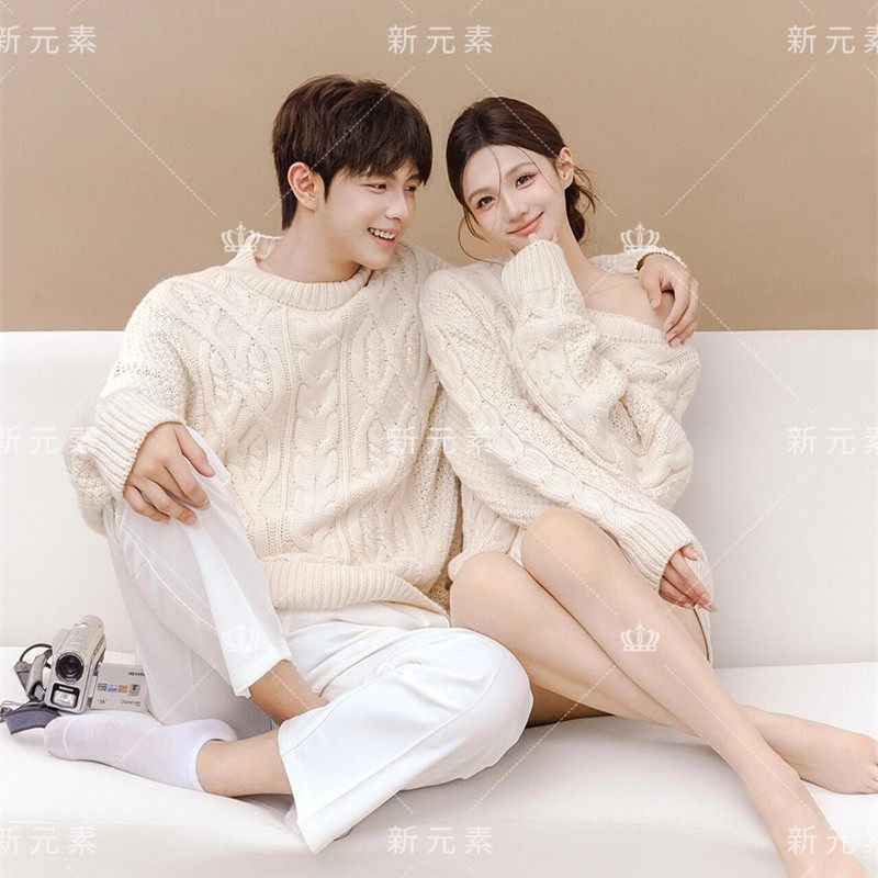 影楼小清新情侣服 艺术照拍摄服装 室内高级感写真服 均码毛衣拍