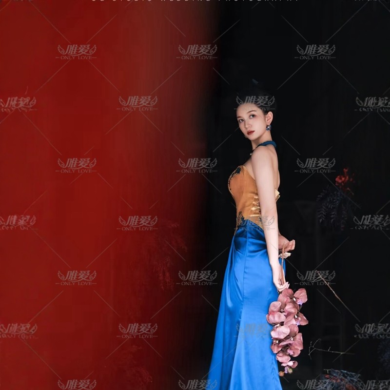 晨拍礼服新中式晨袍女新娘订婚礼裙高端轻奢小众宴会抹胸洋装长