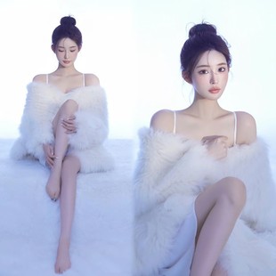影楼新款个人拍照主题韩系纯欲风氛围感少女皮草艺术照写真服装