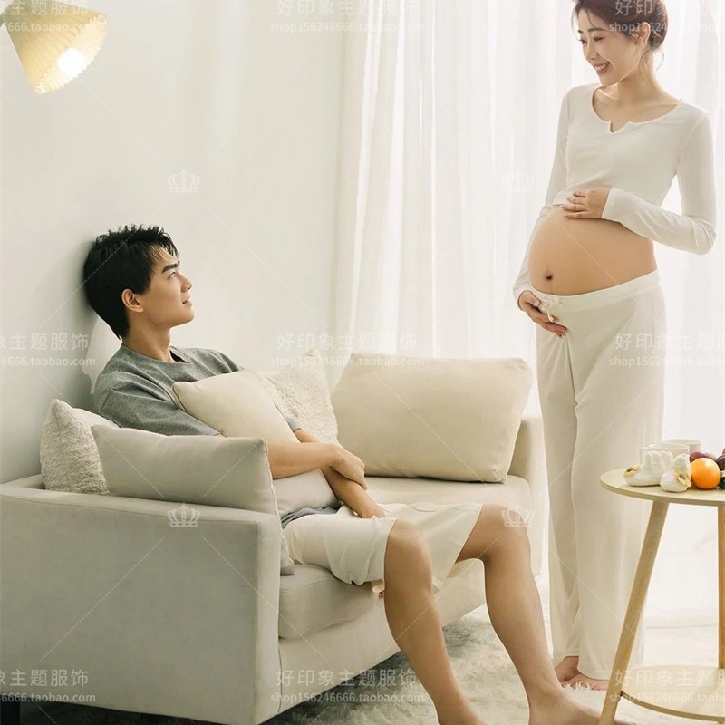 孕妇拍照服装情侣装影楼新款室内简约风甜美可爱孕妇照在家拍衣服