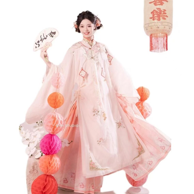 影楼新款新年主题复古明制汉服马面裙个人写真春节艺术照摄影服装