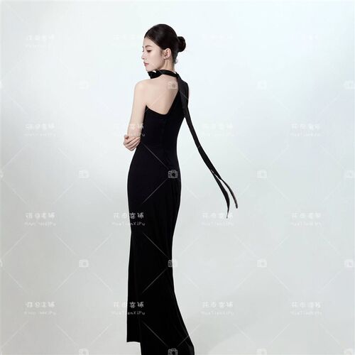 2026新款照相馆时尚高级感黑色礼服赫本风肖像光影情绪写真艺术照