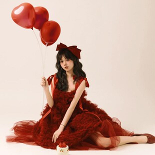 影楼新年主题红色连衣裙喜庆生日写真甜美少女个人艺术照摄影服饰