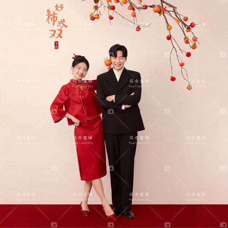 照相馆新款情侣主题中国风新中式复古婚纱照服装红色新娘敬酒服套