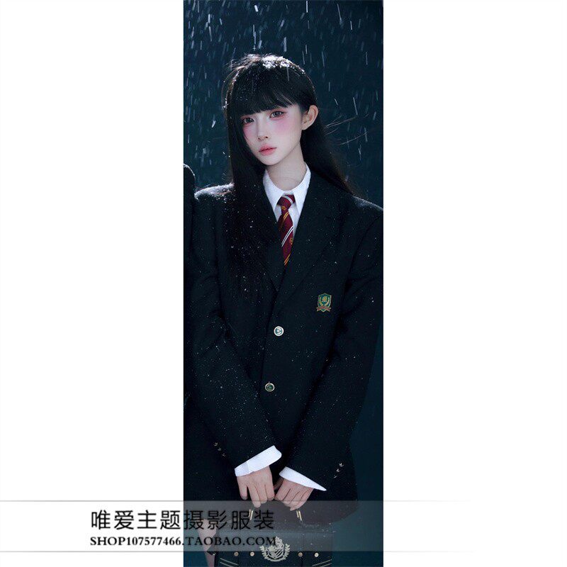 照相馆新款学院风主题JK制服耶诞氛围感可爱情侣写真艺术照摄影服