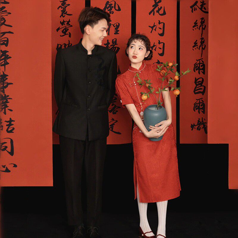 照相馆新中式复古民国喜嫁婚纱红色旗袍情侣订婚敬酒摄影婚纱礼服