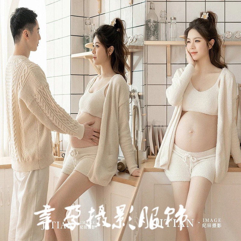 影楼情侣孕妇照服装情侣居家慵懒风韩系清新温馨孕妇照衣服在家拍
