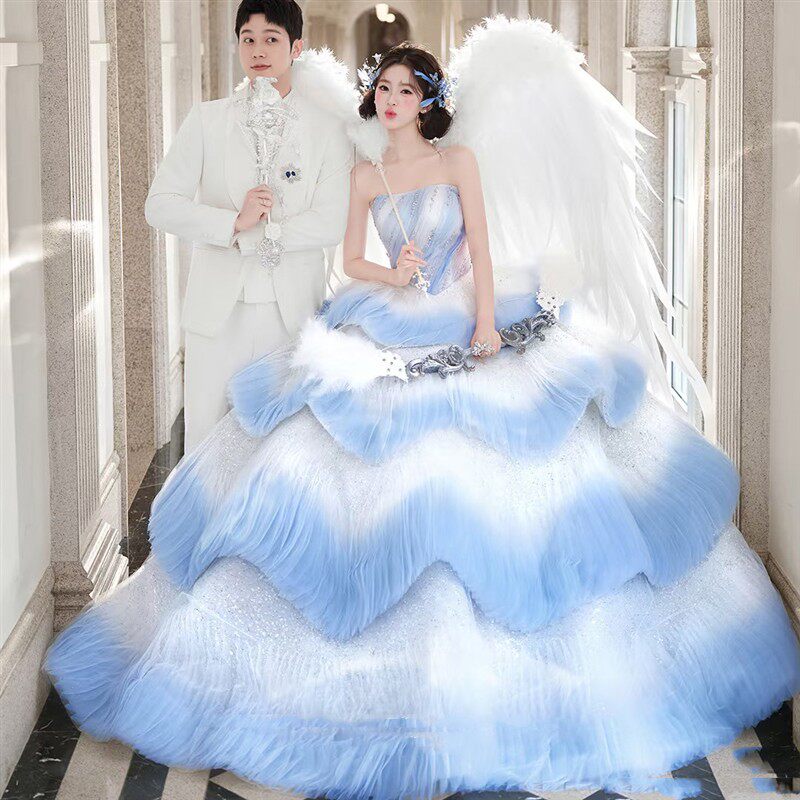 影楼公主风抹胸蓝色梦幻水母婚纱拖尾蓬蓬裙影楼主题拍照高定彩纱