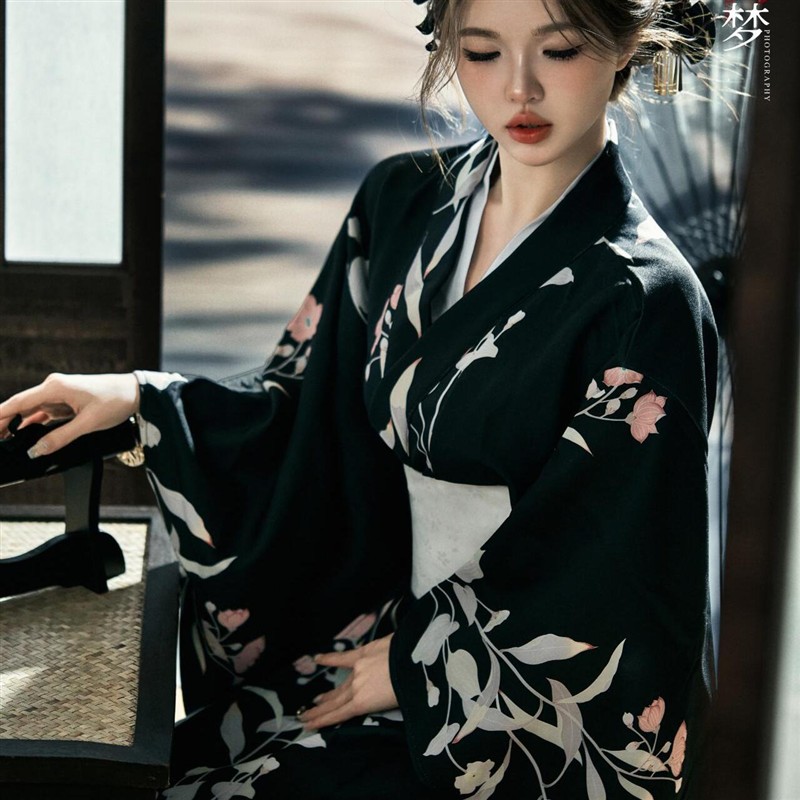 25新款和服少女黑道千金浴衣服装日式正装改良写真摄影拍照洋装