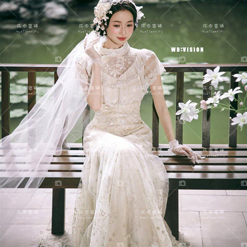 影楼主题摄影法式复古轻婚纱高级感民国风蕾丝中式园林婚纱照礼服