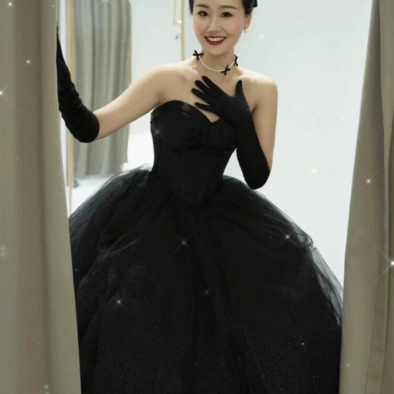 影楼主题服装情侣写真新款黑色蓬蓬裙拍照在逃公主婚纱摄影礼服装