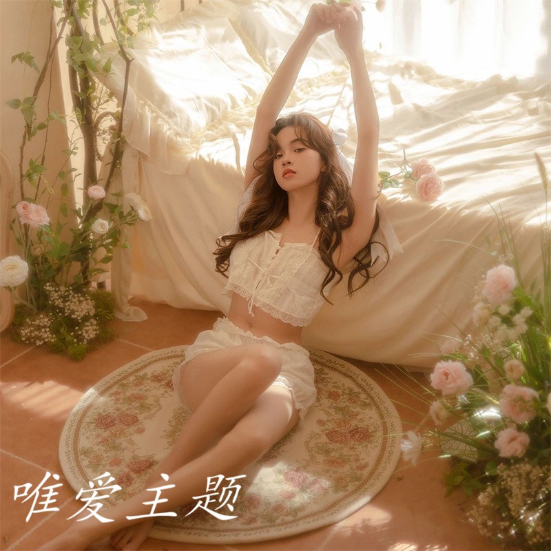 影楼法式宫廷睡衣女宫廷复古抹胸灯笼裤蕾丝吊带裹胸少女居家摄影